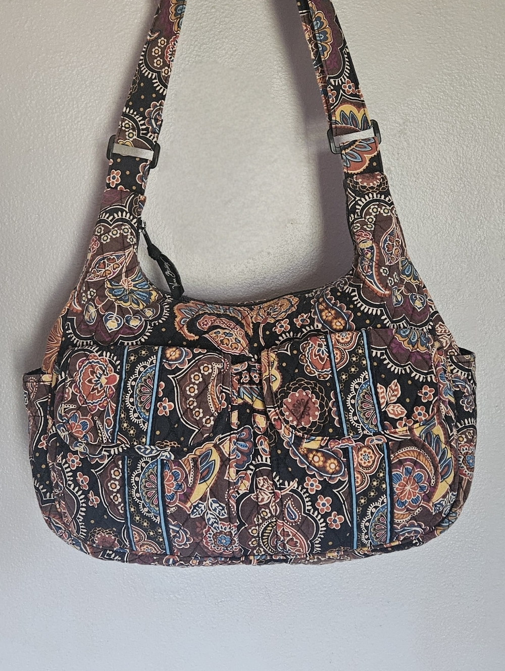 Vera Brad Cargo Sling Crossbody In Kensington